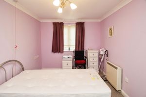 BEDROOM- click for photo gallery